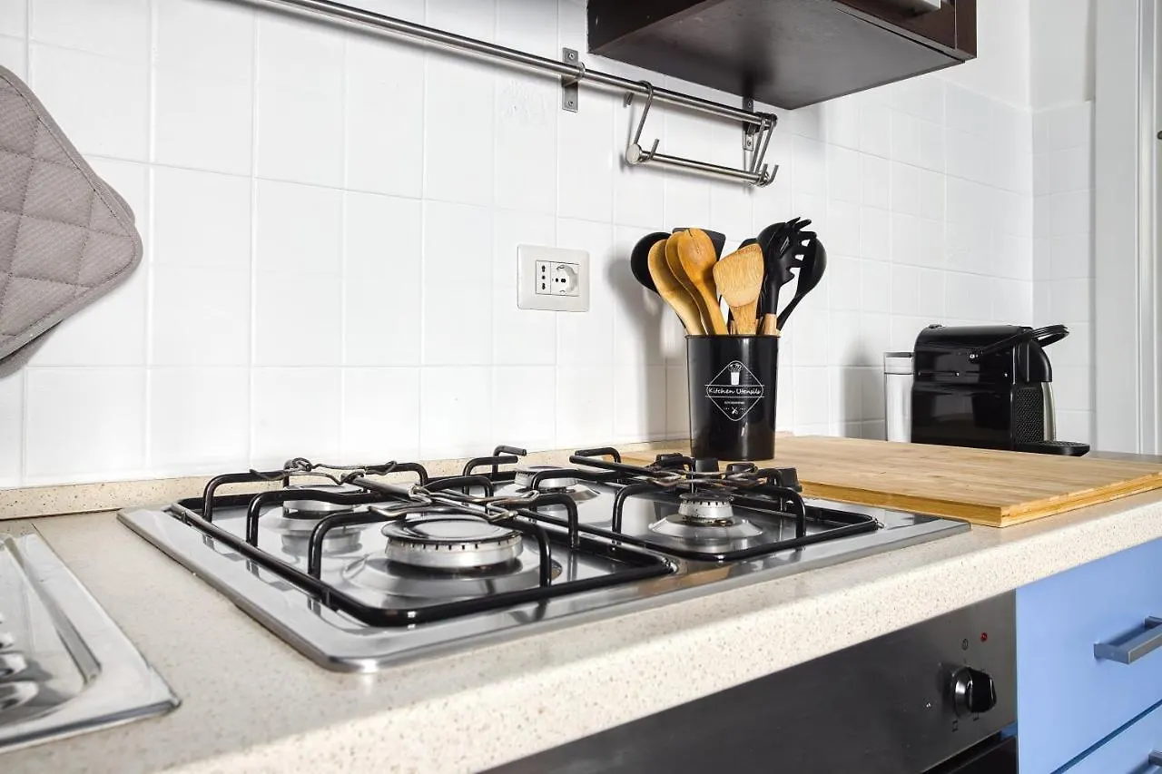 Casa Azzurra - Citta Studi- Via Lomellina Apartment Milan